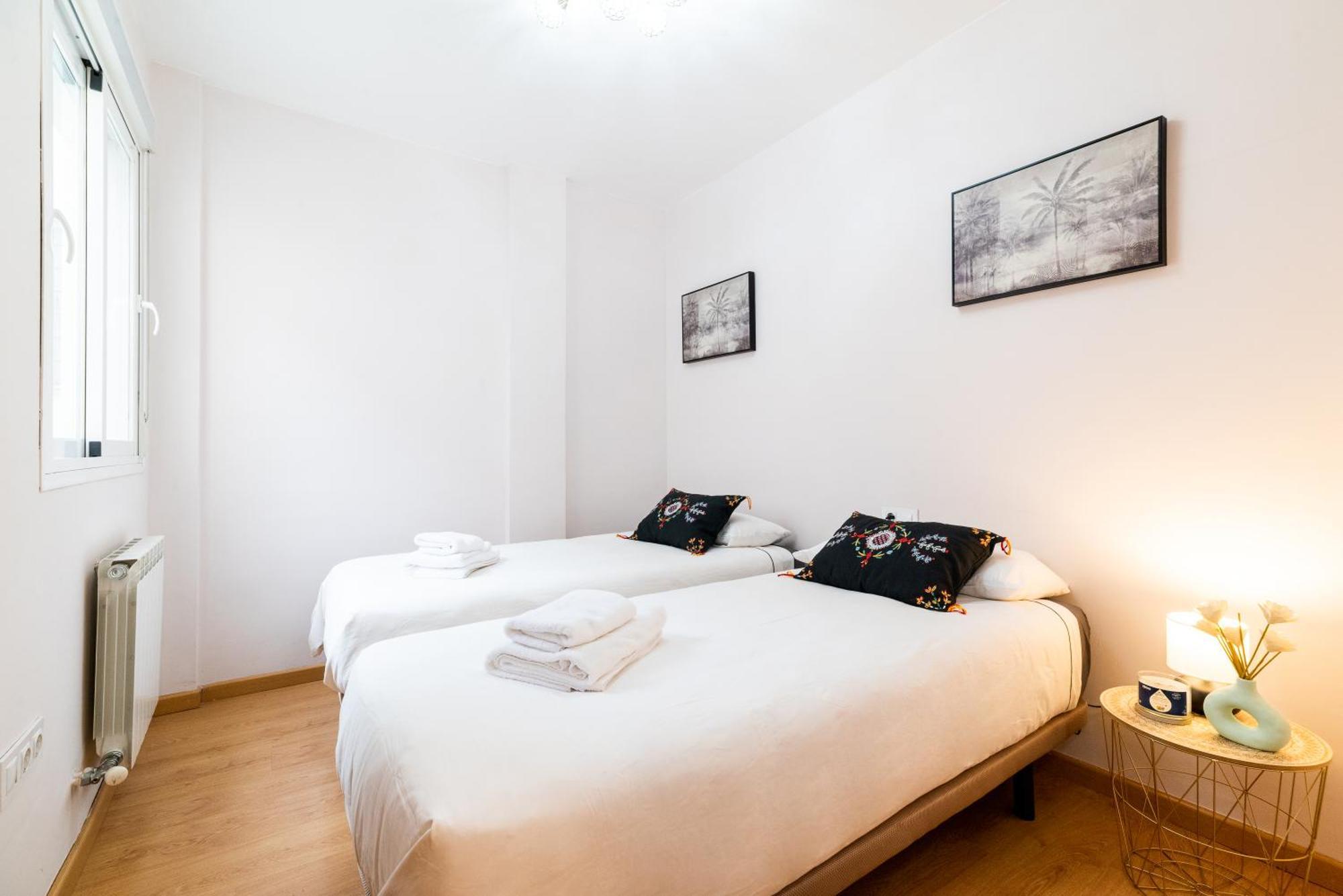 El Generalife Cerca Centro Y Sierra Nevada Con Piscina Y Barbacoa Y Parking Gratis Apartment Granada Bagian luar foto